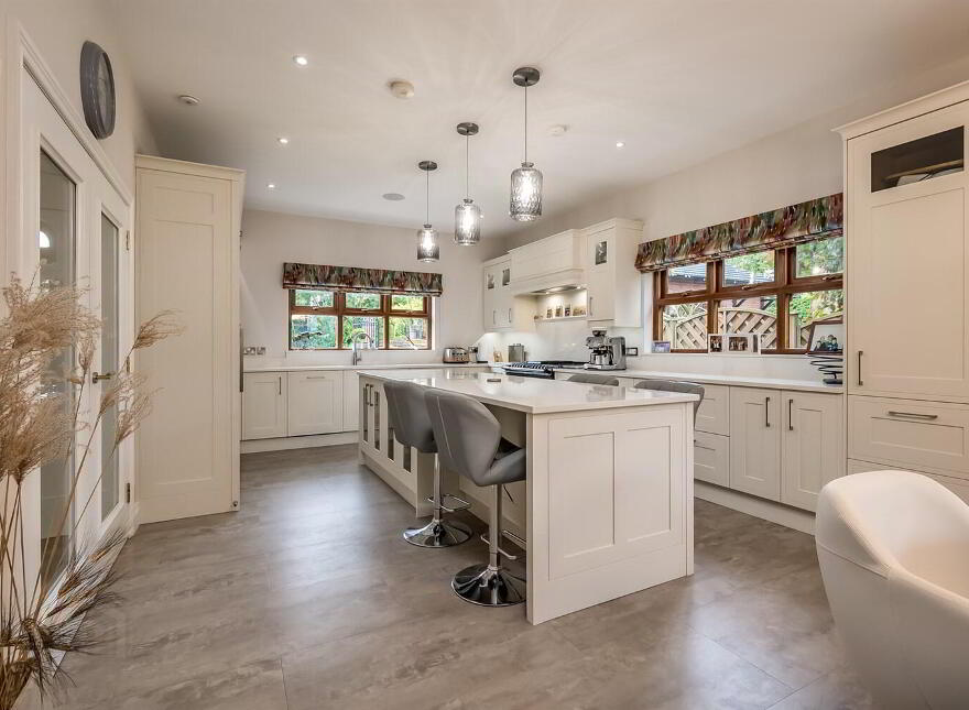 'Crosshaven', 29b Viewfort Park, Upper Malone Road, Belfast, BT17 9JY