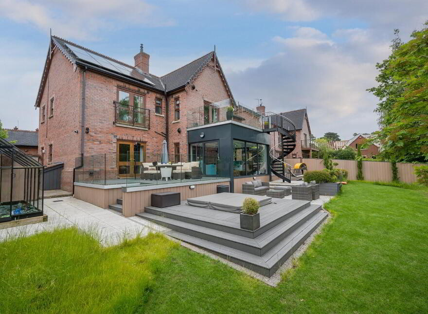'Crosshaven', 29b Viewfort Park, Upper Malone Road, Belfast, BT17 9JY
