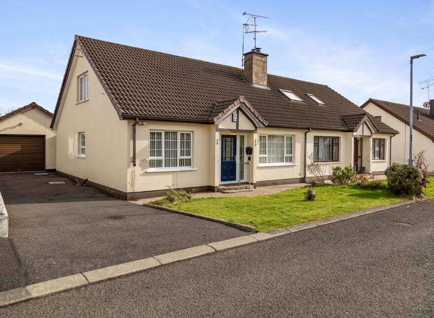 23 The Knockans, Broughshane, Ballymena, BT43 7LQ photo