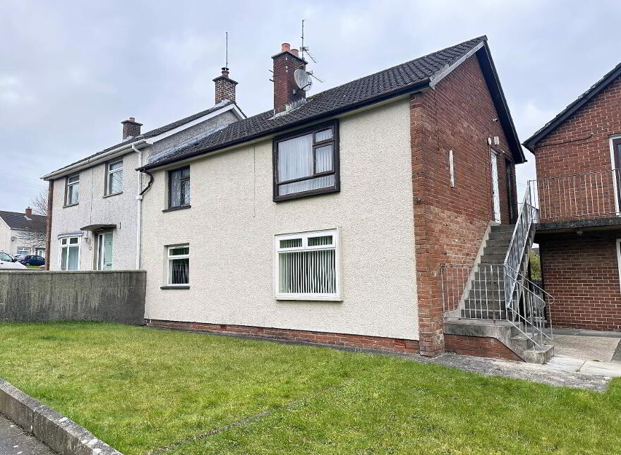 11b Cline Road, Banbridge, BT32 3HS photo