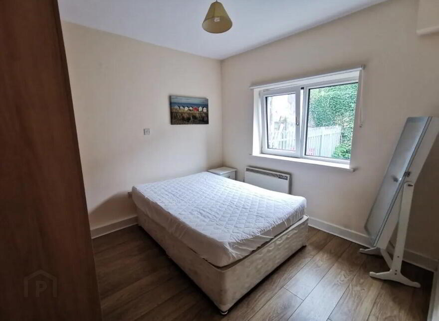Strand Street Apartments, Strand Street, Athlone