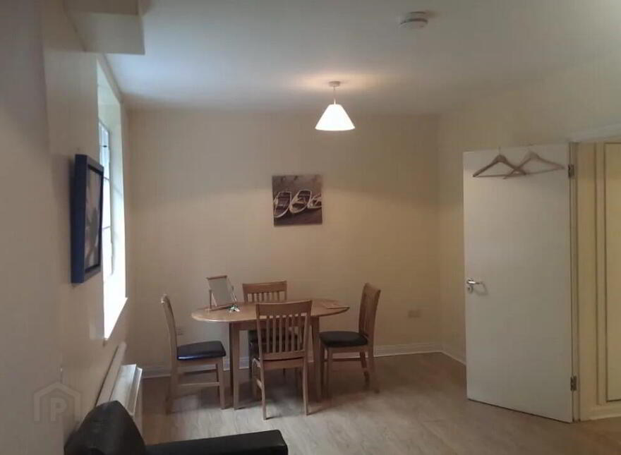 Strand Street Apartments, Strand Street, Athlone