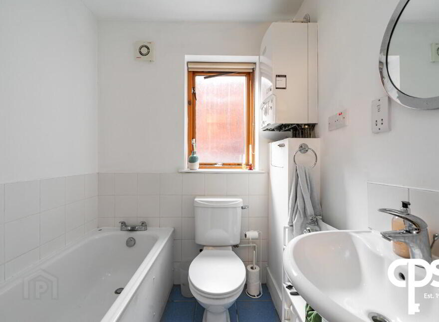 Apartment 2 94 Stranmillis Road, Belfast, BT9 5AE