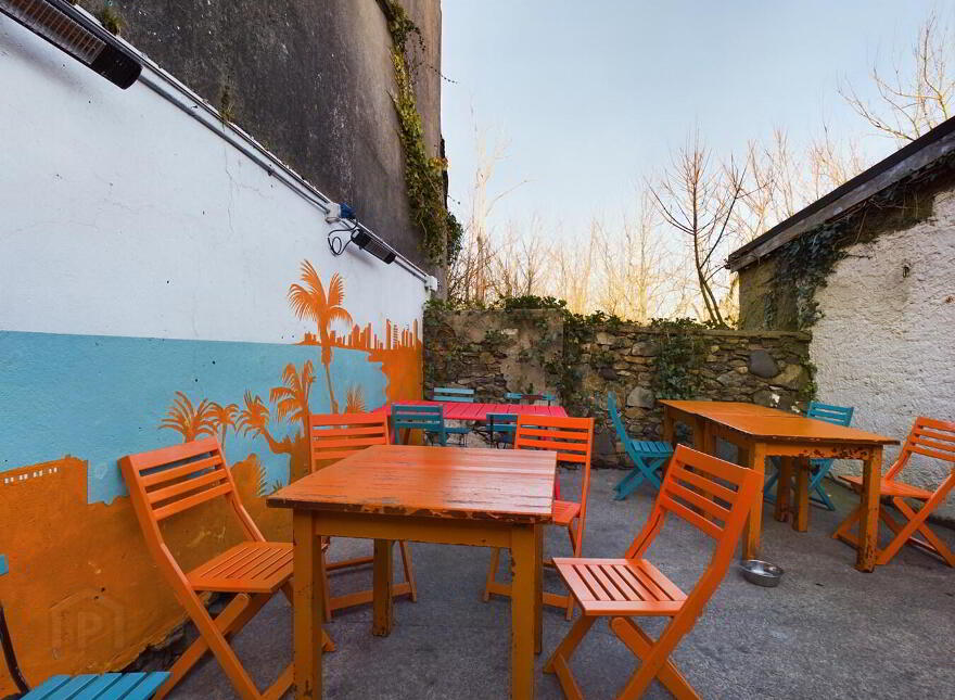 14/15 Main Street, Tramore, X91KV04