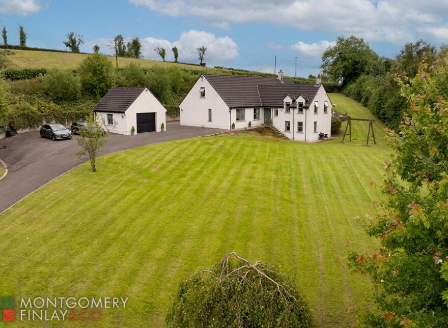 Brambly House, 102 Rabbit Burrow Road, Lisbellaw, BT94 5FL photo