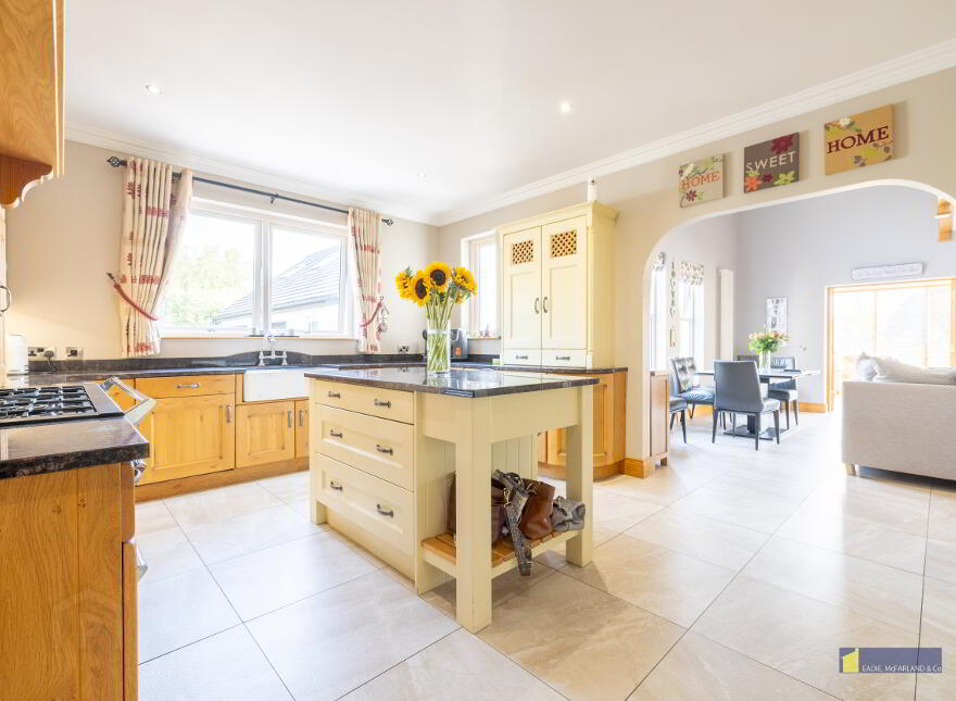 176 Enniskillen Road, Ballinamallard, BT94 2DN