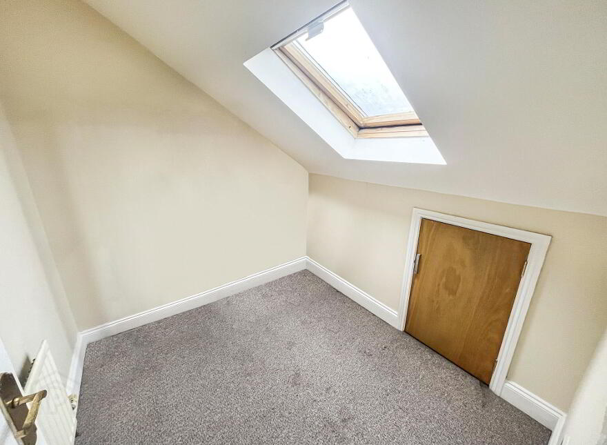 4 Sprucefield Close, Lisburn, BT27 5QJ