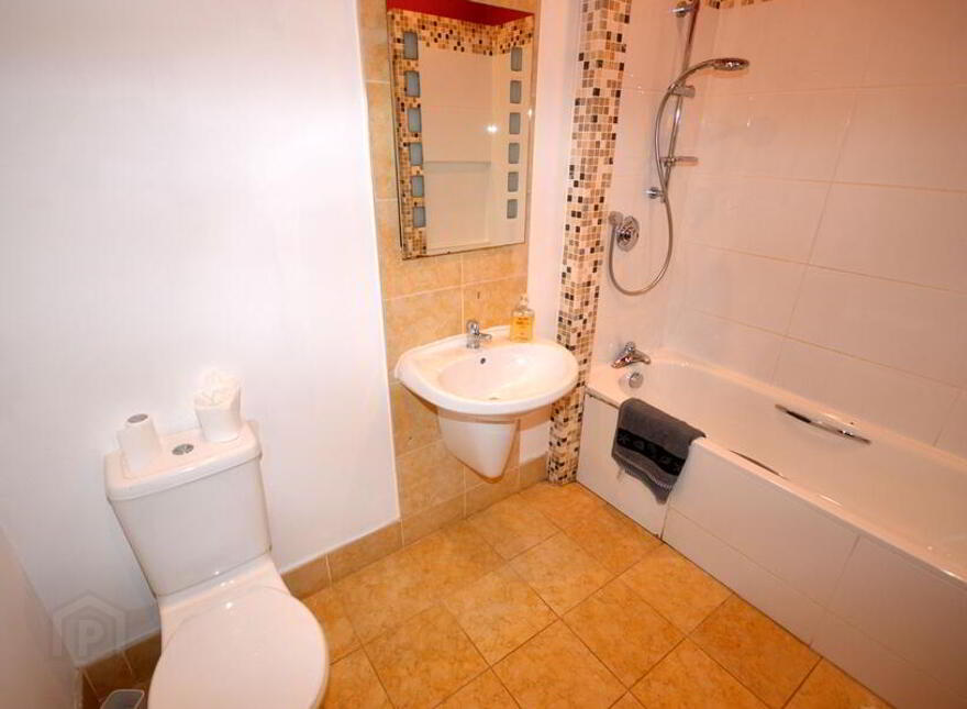 17 Stonepark, Millroad, Glenties, F94YY71