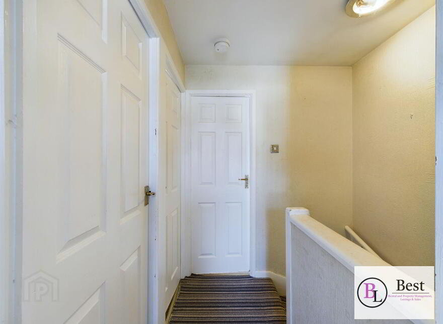 36 Ballycraigy Ring, Larne, BT40 2EY