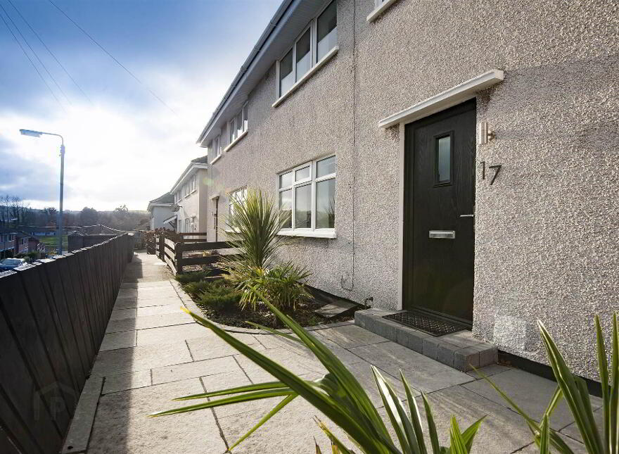 17 Orangefield Lane, Belfast, BT5 6BW