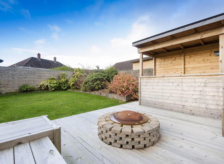 17 Orangefield Lane, Belfast, BT5 6BW