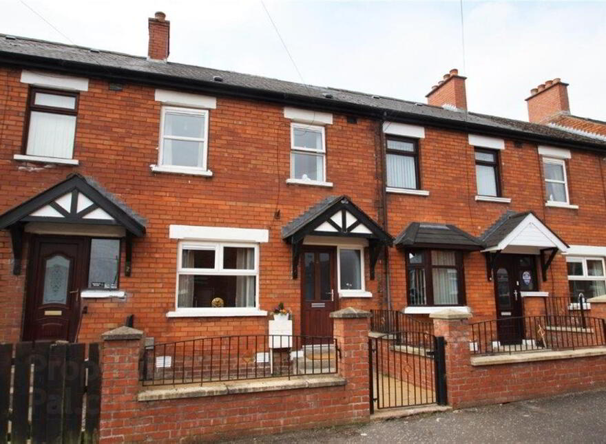 4 Hesketh Park, Belfast, BT14 7JR photo