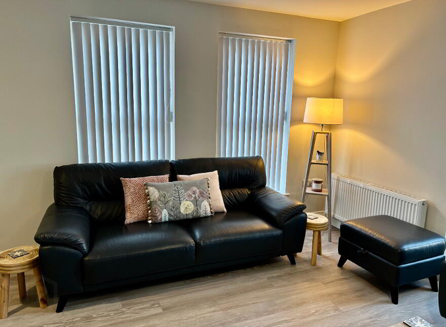 3 West Strand Drive, Portrush, BT56 8FR