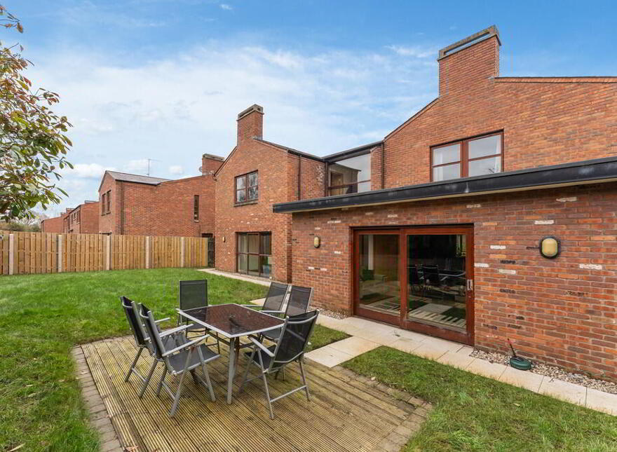 6 Quarterlands Lane, Lisburn, BT27 5GY