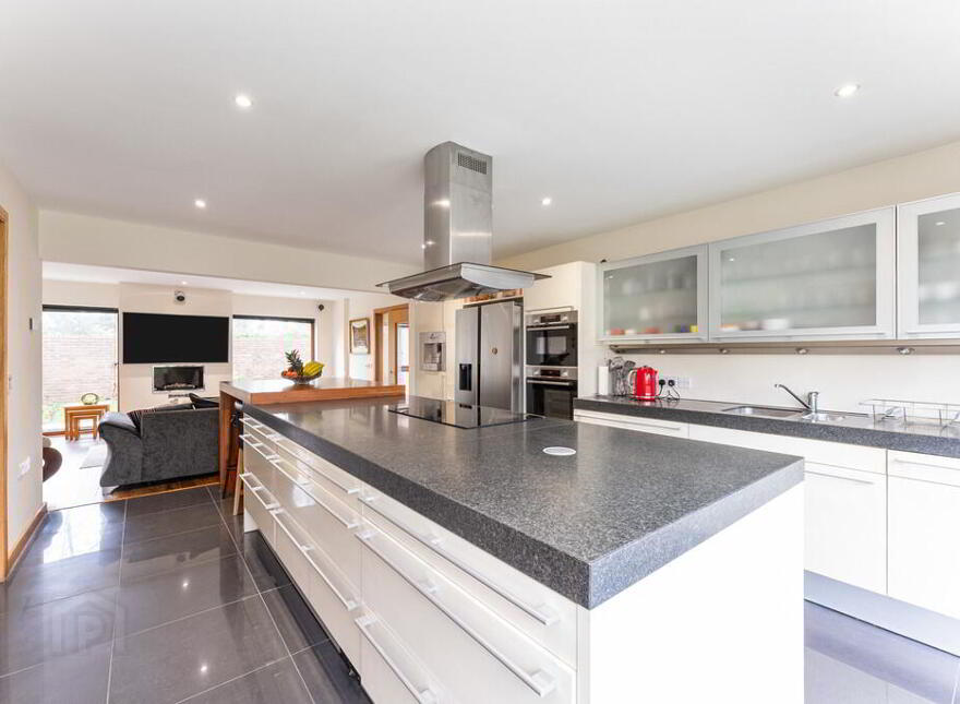 6 Quarterlands Lane, Lisburn, BT27 5GY