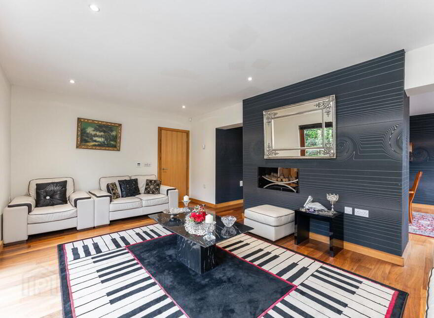 6 Quarterlands Lane, Lisburn, BT27 5GY