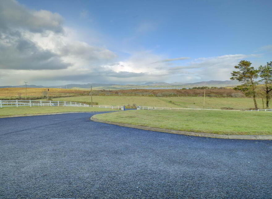 Upper Gortnabrade, Carrigart, F92HF78