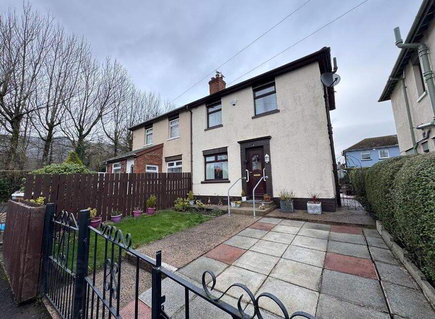 9 Graymount Terrace, Shore Road, Newtownabbey, BT36 7DU photo