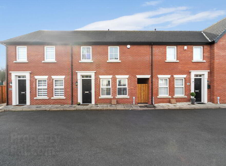 98 Kinross Avenue, Belfast, BT5 7GH photo