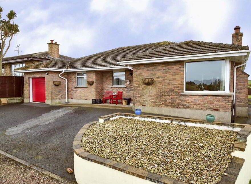 2 Mcilwaines Lane, Groomsport, BT19 6LN photo