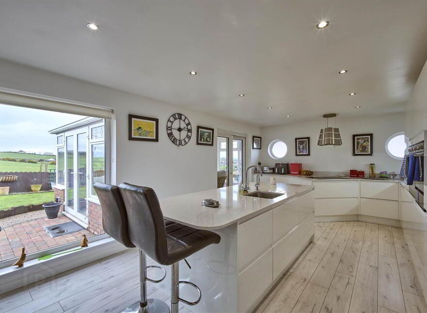 2 McIlwaines Lane, Groomsport, BT19 6LN