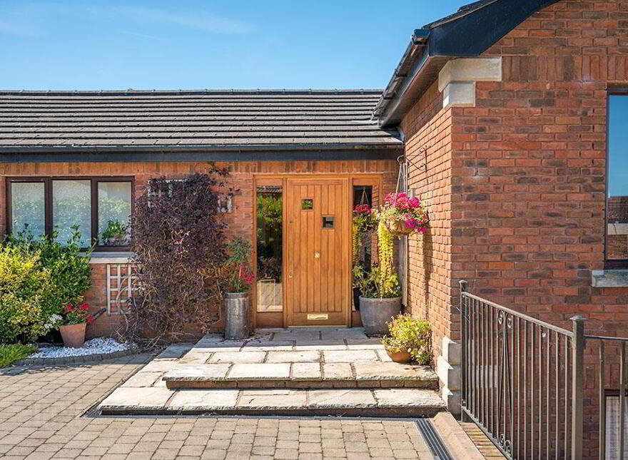 98 Station Road, Cultra, Holywood, BT18 0BU