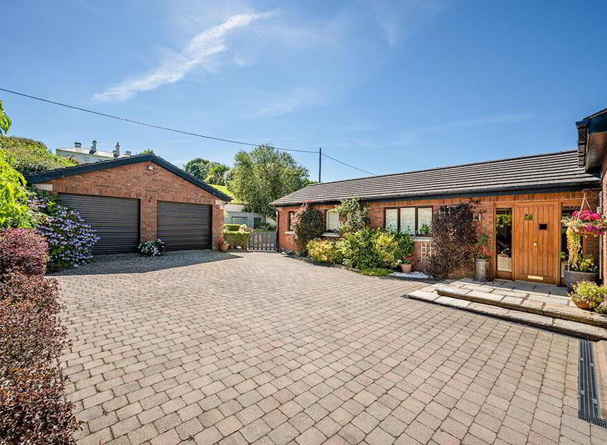 98 Station Road, Cultra, Holywood, BT18 0BU