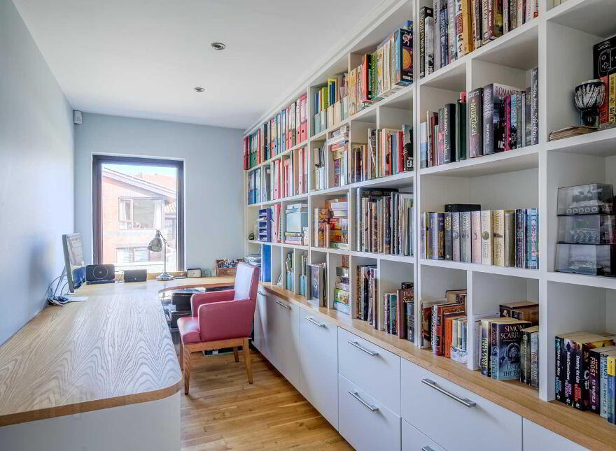 98 Station Road, Cultra, Holywood, BT18 0BU