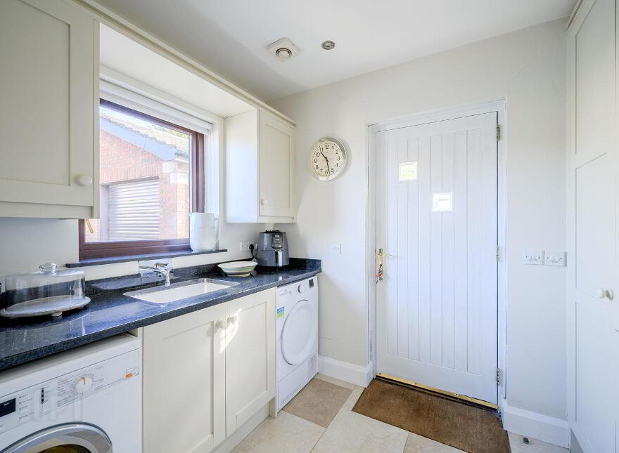 98 Station Road, Cultra, Holywood, BT18 0BU