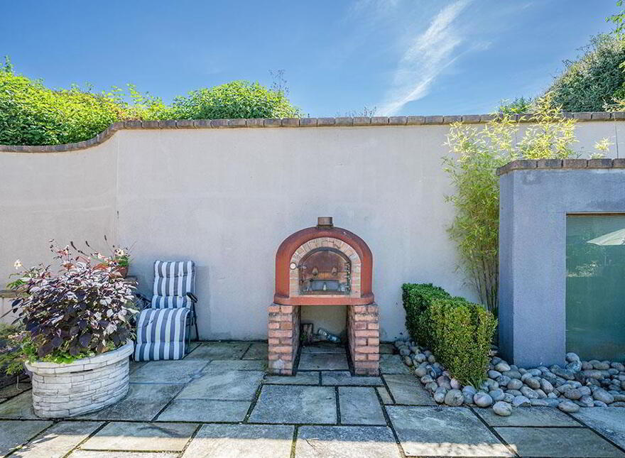 98 Station Road, Cultra, Holywood, BT18 0BU
