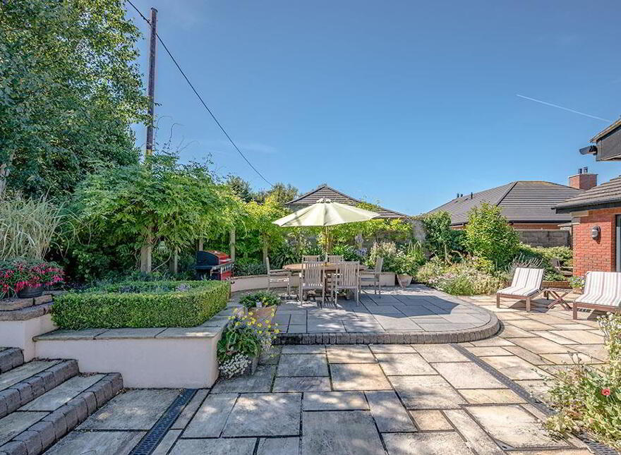 98 Station Road, Cultra, Holywood, BT18 0BU