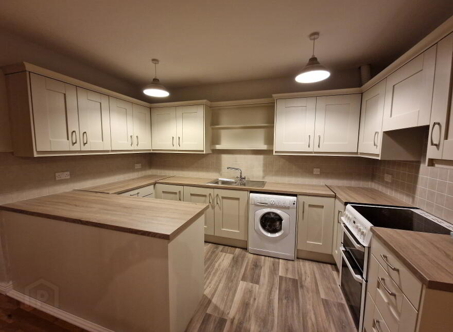 14 Spring Hill Court, Belfast Road, Newry, BT34 1AS