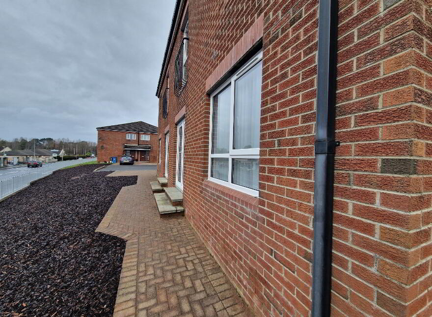 14 Spring Hill Court, Belfast Road, Newry, BT34 1AS