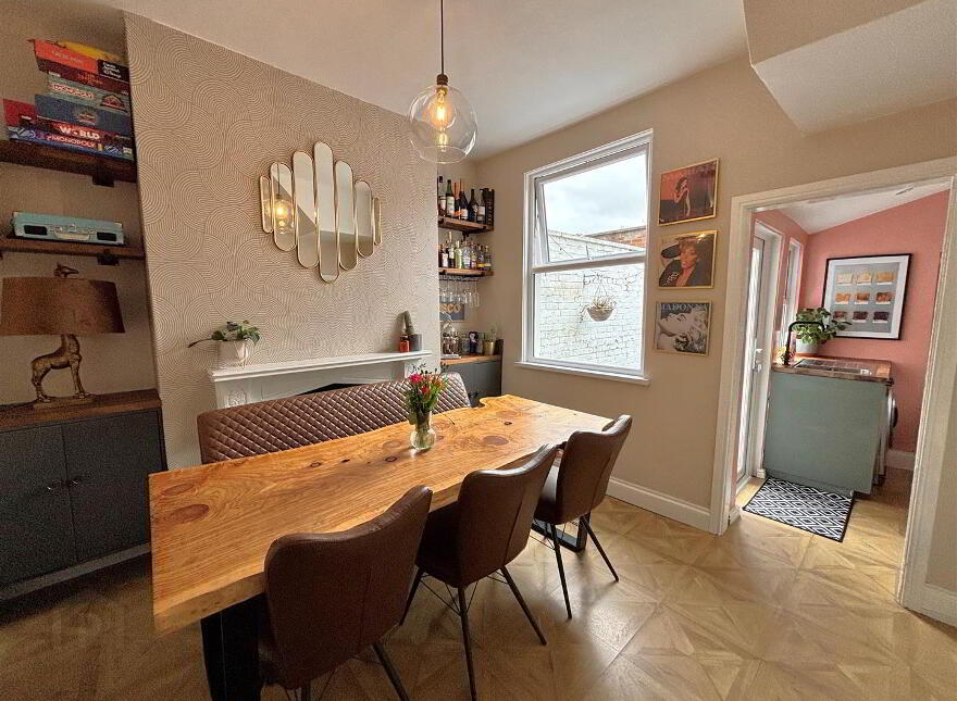 24 Springfield Parade, Belfast, BT13 3QR