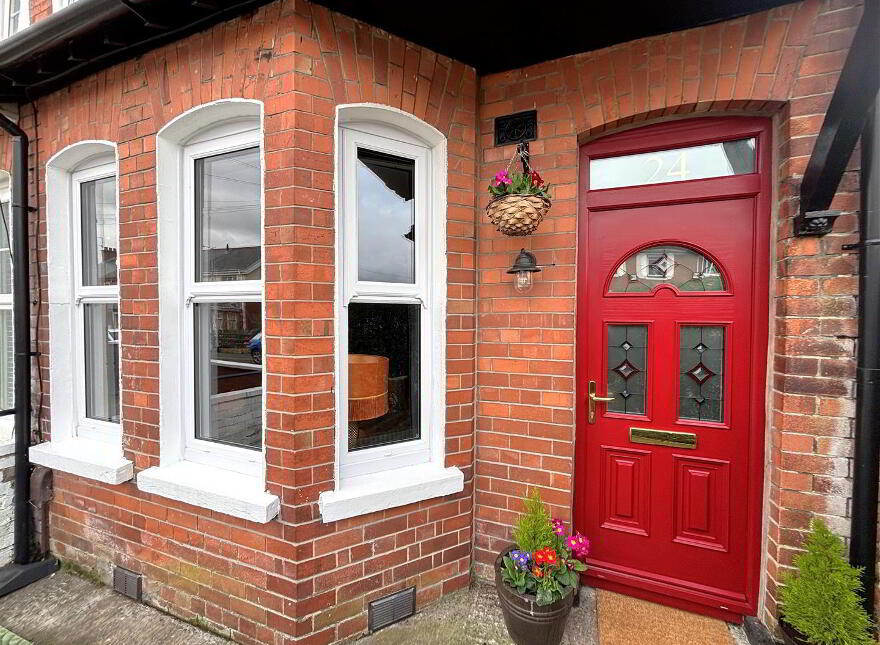 24 Springfield Parade, Belfast, BT13 3QR