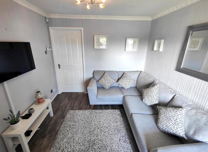 36 Forthriver Road, Belfast, BT13 3SJ