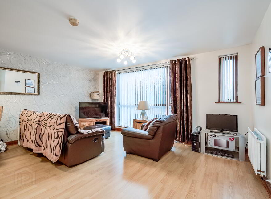16 Forthriver Road, Belfast, BT13 3SH