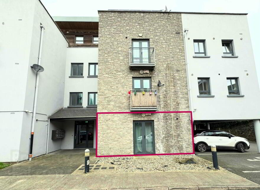 1 St Nicholas Court, Nicholas Street, Dundalk, A91W984 photo