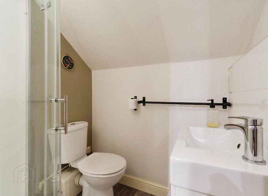 2 Burnbrae Avenue, Lisburn, BT27 5JE