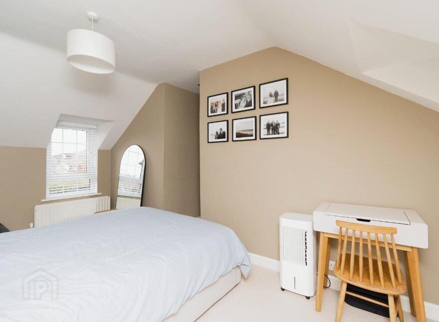 2 Burnbrae Avenue, Lisburn, BT27 5JE