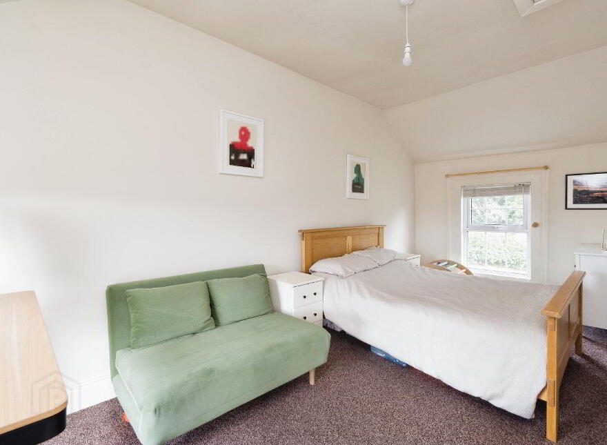 2 Burnbrae Avenue, Lisburn, BT27 5JE