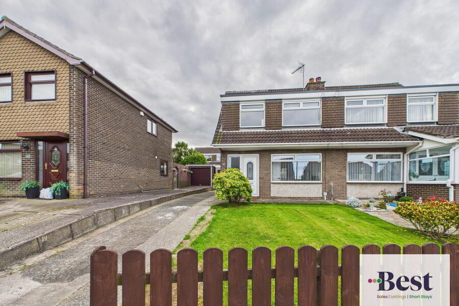 Photo 1 of 43 Argyll Avenue, Larne