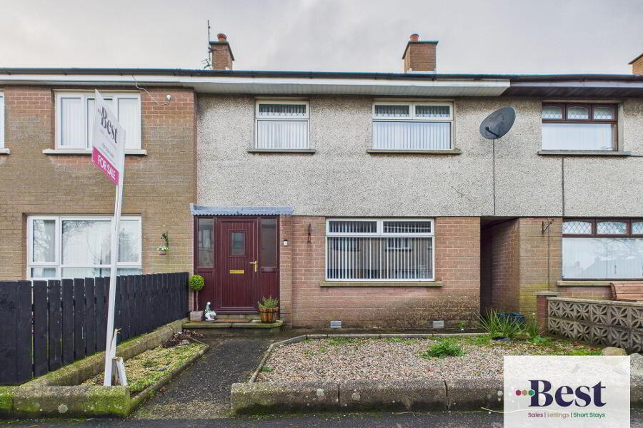 Photo 1 of 44 West Street, Ballycarry, Carrickfergus