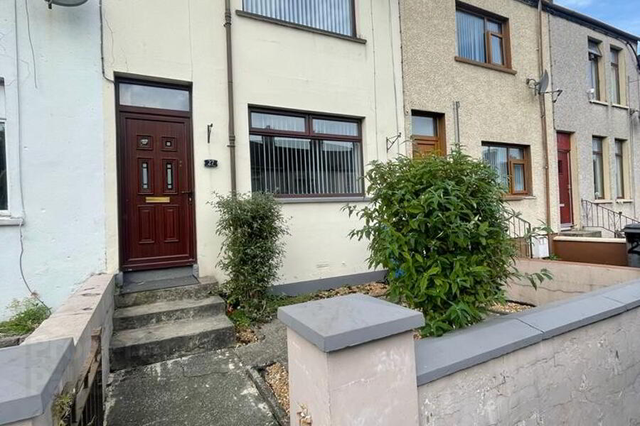 Photo 1 of 27 Albert Street, Larne