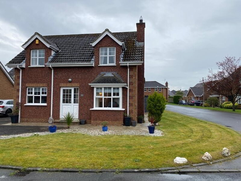 Property For Sale In Eglinton