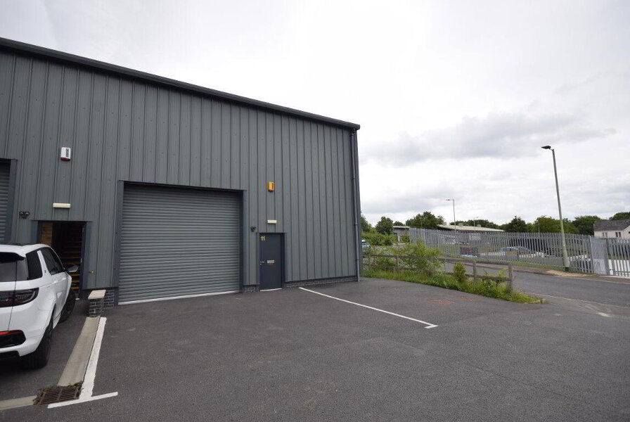 Photo 1 of Unit 11 Summers Yard Farm Road, Unit 11 Farm Road, Caddsdown Industri...Bideford