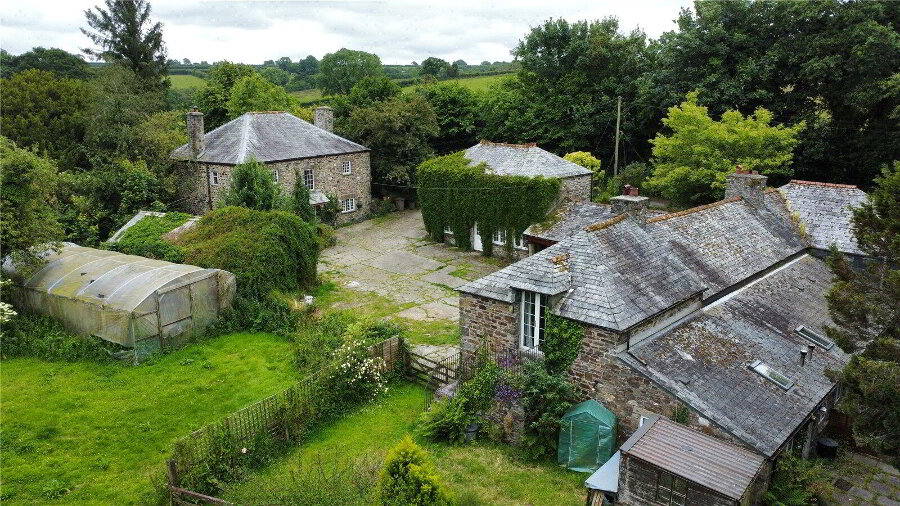 Trefrize Estate