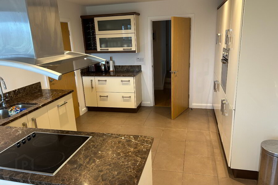 Photo 1 of 1a Millbank Avenue (student Let), Portstewart