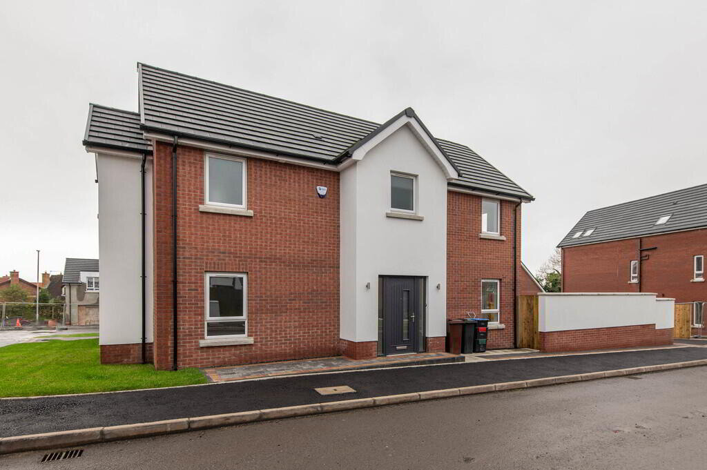 Photo 1 of 21 Meadow View, Jordanstown, Newtownabbey