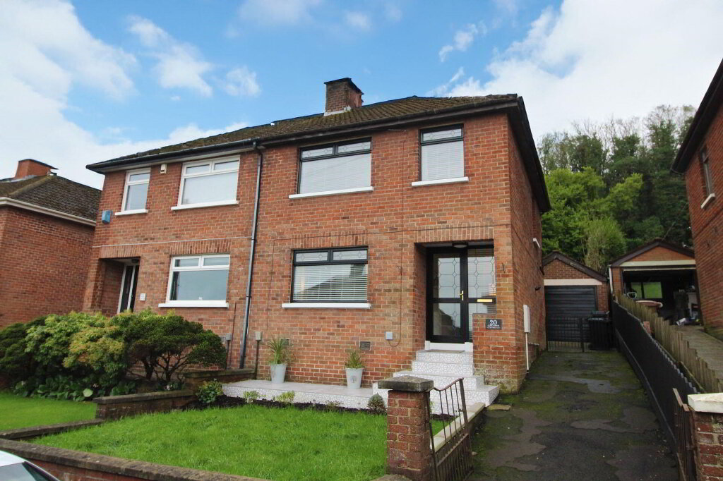 Photo 1 of 20 Floral Gardens, Newtownabbey